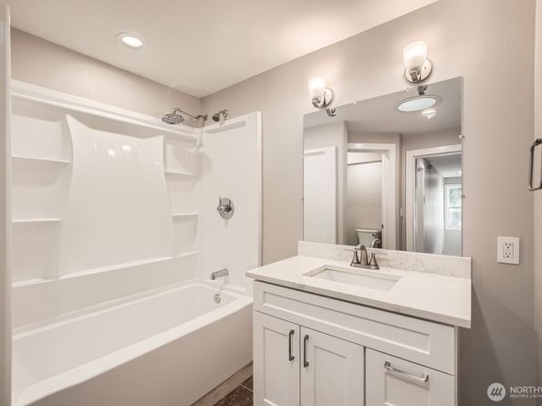 14330 SE 183rd Street, Renton WA 98058