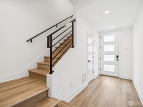 18805 99th Court NE E, Bothell WA 98011