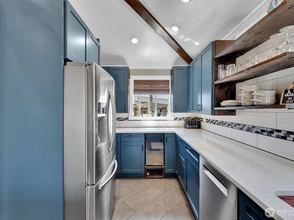 2129 Parker Place, Bremerton WA 98310