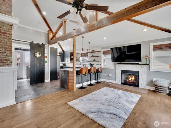 2129 Parker Place, Bremerton WA 98310