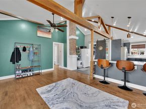 2129 Parker Place, Bremerton WA 98310