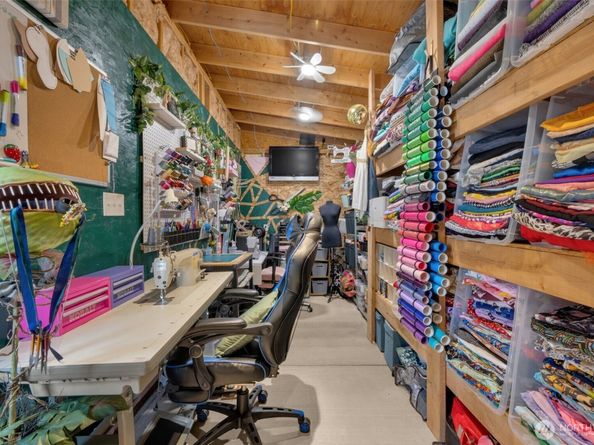 2129 Parker Place, Bremerton WA 98310