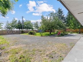 7611 Easy Street, Everett WA 98203