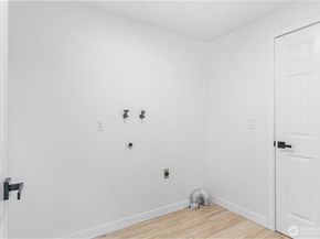 7611 Easy Street, Everett WA 98203