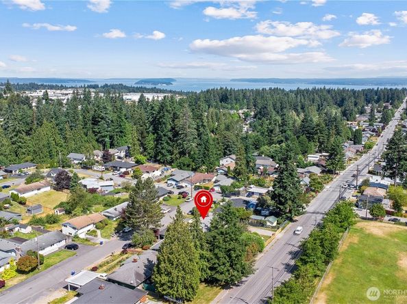 7611 Easy Street, Everett WA 98203