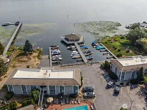 17203 NE 45th St 43, Redmond WA 98052