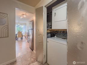 17203 NE 45th St 43, Redmond WA 98052