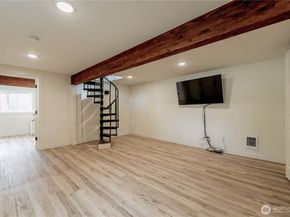 23737 100th Avenue SE, Kent WA 98031