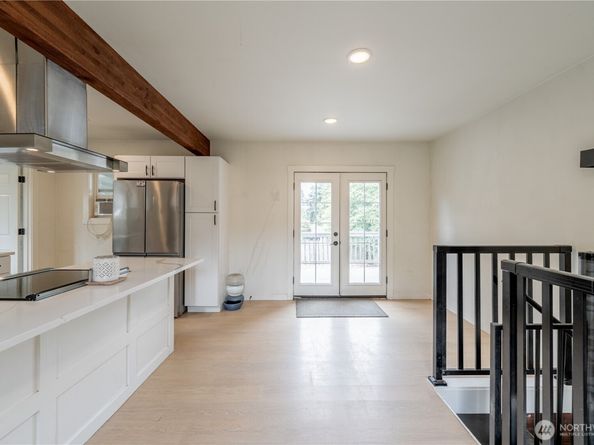 23737 100th Avenue SE, Kent WA 98031