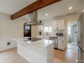 23737 100th Avenue SE, Kent WA 98031