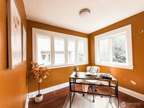 10728 Stone Avenue N, Seattle WA 98133