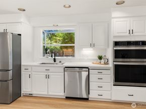 22918 49th Avenue SE, Bothell WA 98021