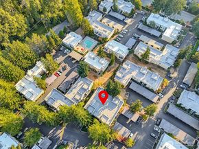 10218 NE 16th Street Q7, Bellevue WA 98004