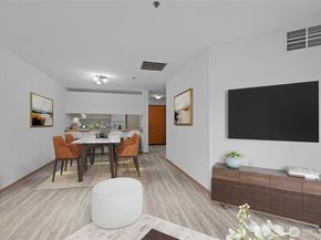 1822 152nd E308, Bellevue WA 98007