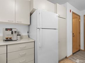 1822 152nd E308, Bellevue WA 98007