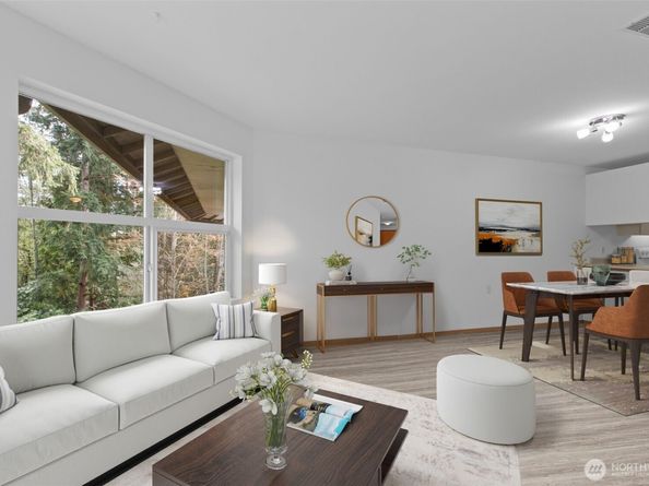 1822 152nd E308, Bellevue WA 98007