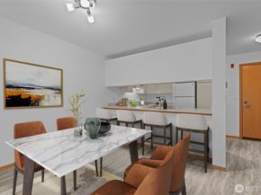 1822 152nd E308, Bellevue WA 98007