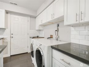 17004 11th Avenue NE, Shoreline WA 98155