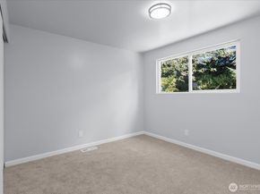 11250 57th Avenue S, Seattle WA 98178