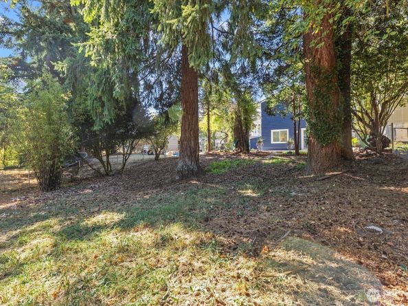 11250 57th Avenue S, Seattle WA 98178