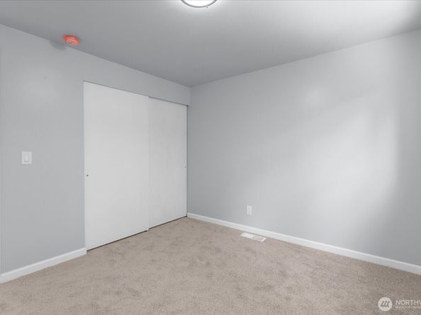 11250 57th Avenue S, Seattle WA 98178