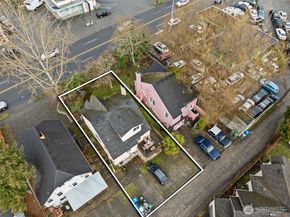 7842 Lake City Way NE, Seattle WA 98115