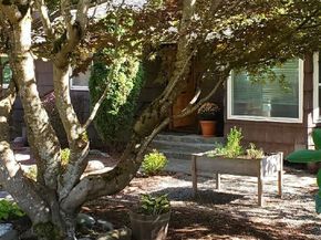 20204 9th Avenue S, Des Moines WA 98198