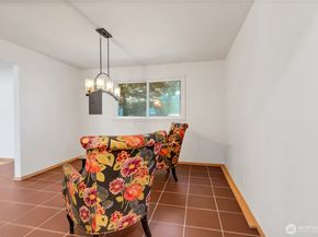 20204 9th Avenue S, Des Moines WA 98198