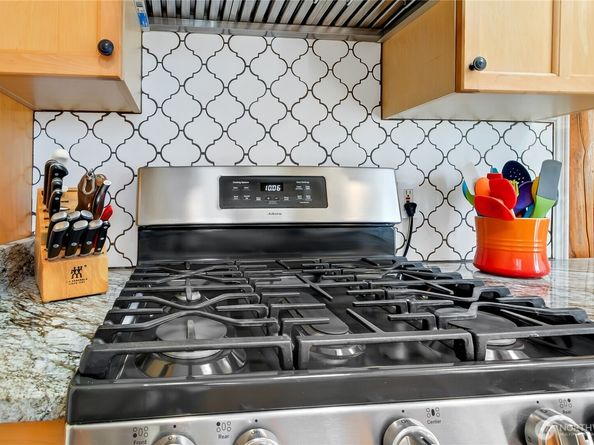 20204 9th Avenue S, Des Moines WA 98198