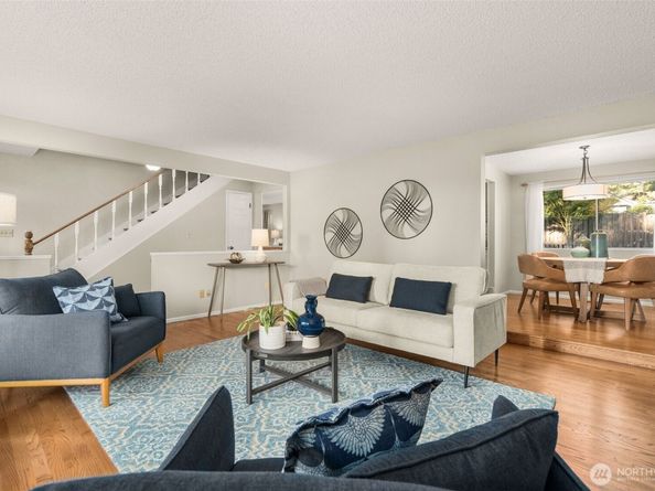 11516 Bartlett Avenue NE, Seattle WA 98125
