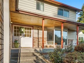 11516 Bartlett Avenue NE, Seattle WA 98125