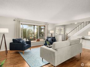 11516 Bartlett Avenue NE, Seattle WA 98125