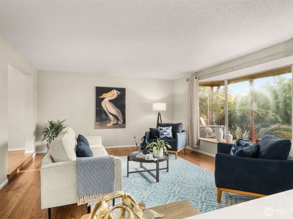 11516 Bartlett Avenue NE, Seattle WA 98125