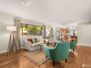 11516 Bartlett Avenue NE, Seattle WA 98125