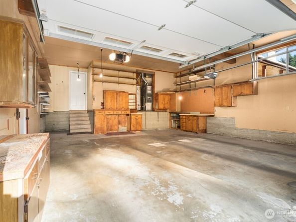 11516 Bartlett Avenue NE, Seattle WA 98125