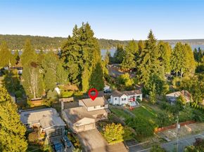 11516 Bartlett Avenue NE, Seattle WA 98125