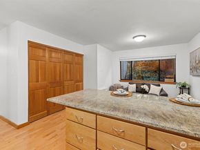 6423 Sand Point Way NE, Seattle WA 98115