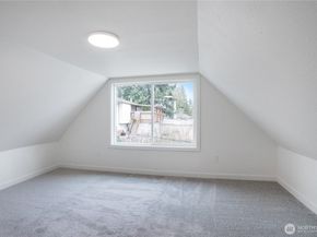 11853 12th Avenue S, Seattle WA 98168