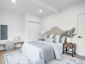 11853 12th Avenue S, Seattle WA 98168