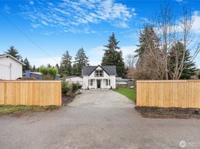 11853 12th Avenue S, Seattle WA 98168