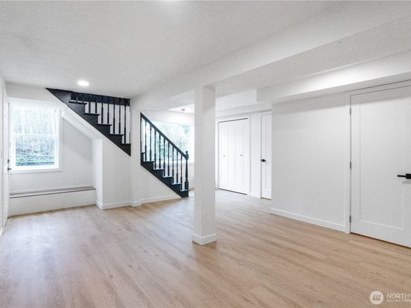 11853 12th Avenue S, Seattle WA 98168