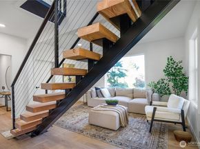 11853 12th Avenue S, Seattle WA 98168