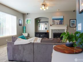 1919 SW 346th Place, Federal Way WA 98023
