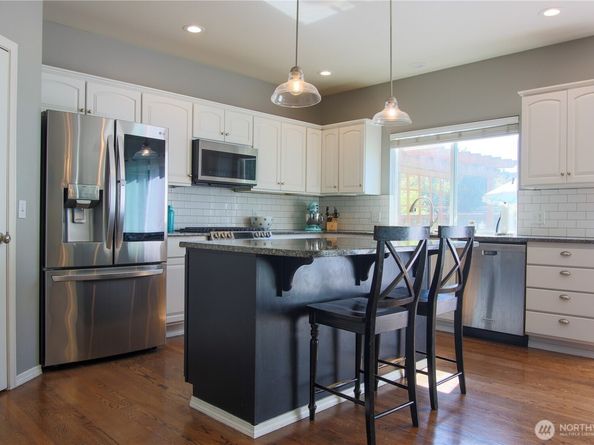 1919 SW 346th Place, Federal Way WA 98023