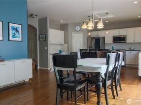 1919 SW 346th Place, Federal Way WA 98023