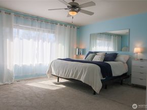 1919 SW 346th Place, Federal Way WA 98023