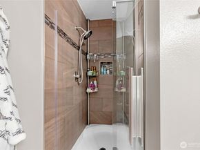 15300 112th Avenue NE A304, Bothell WA 98011