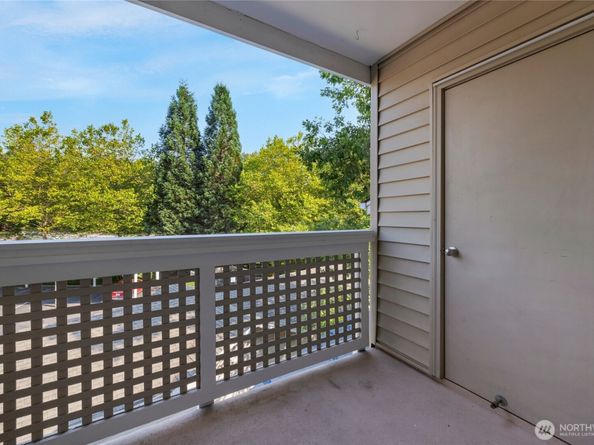 15300 112th Avenue NE A304, Bothell WA 98011