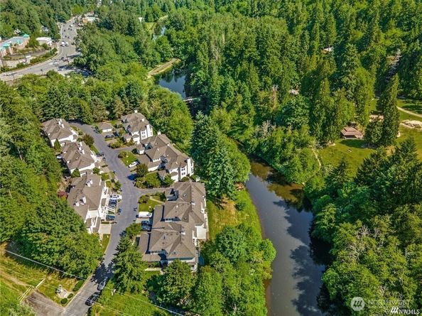 9821 NE Riverbend Drive C102, Bothell WA 98011