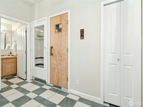 9821 NE Riverbend Drive C102, Bothell WA 98011